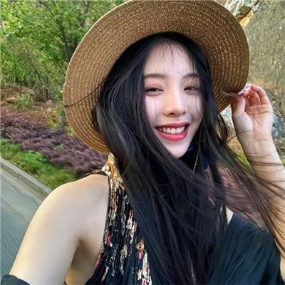 阳台前的夏天